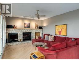 Bedroom - 111 Hawksbrow Drive Nw, Calgary, AB T3G3B5 Photo 18