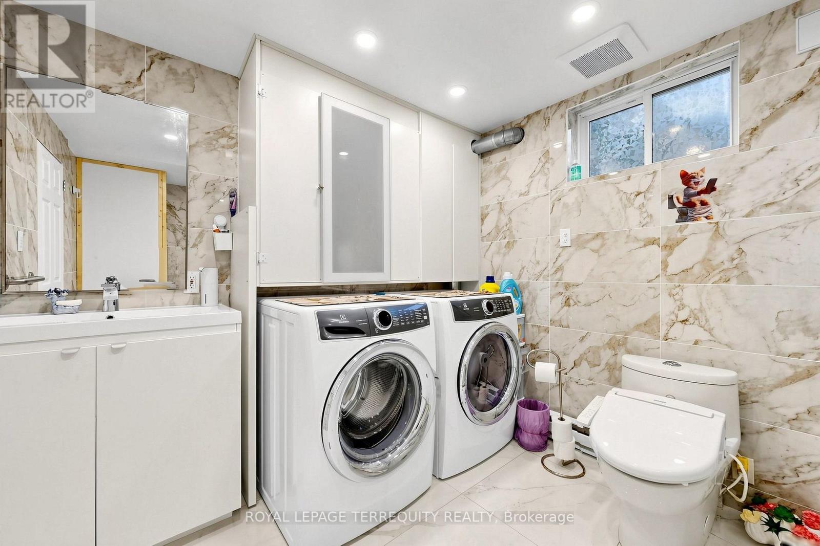 3253 Ibbetson Crescent, Mississauga, ON photo 16