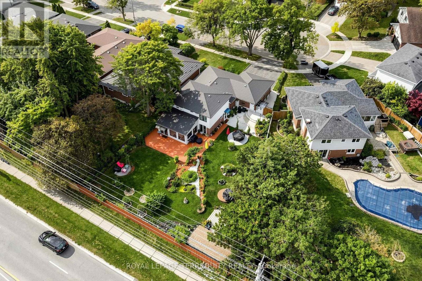 3253 Ibbetson Crescent, Mississauga, ON photo 37