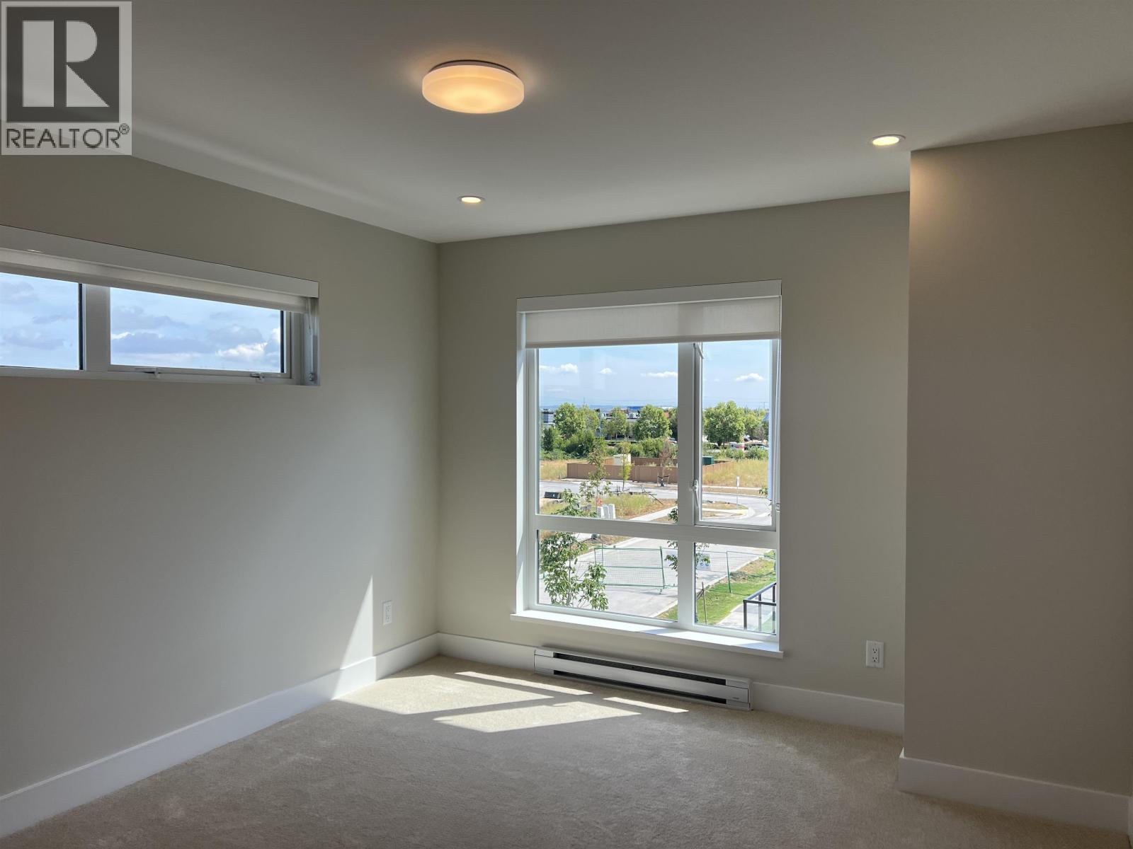 10 4745 SPRUCE WAY, Tsawwassen - Image 1