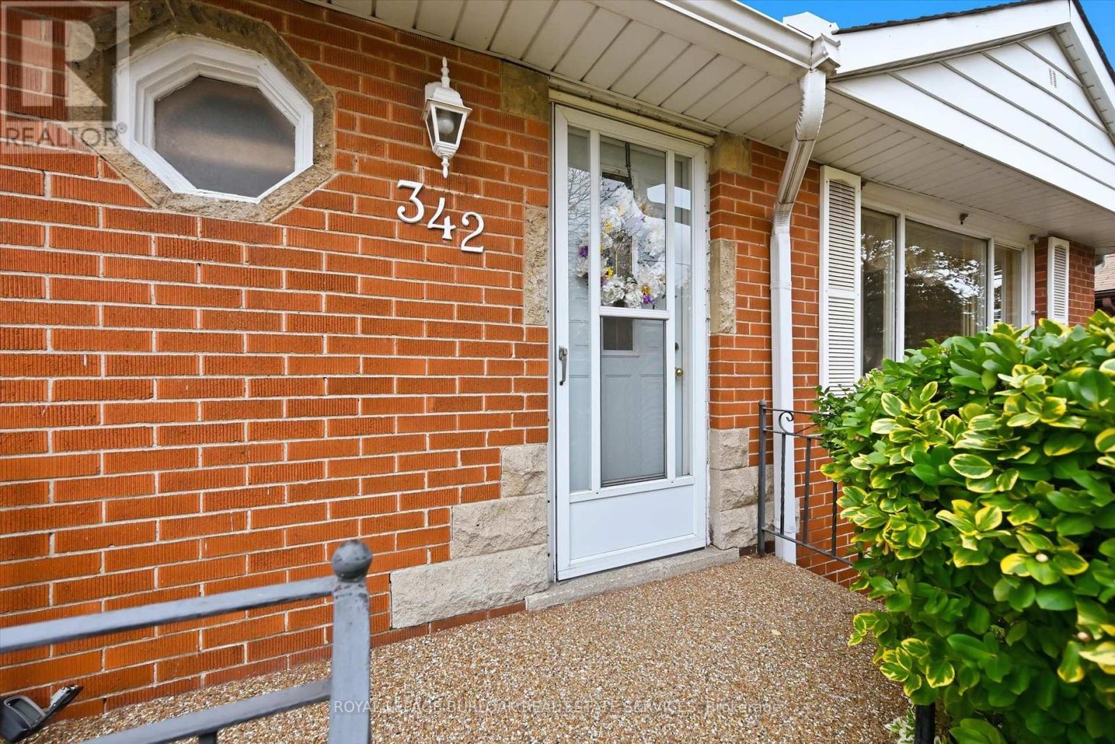 342 East 16th Street, Hamilton, ON photo 4