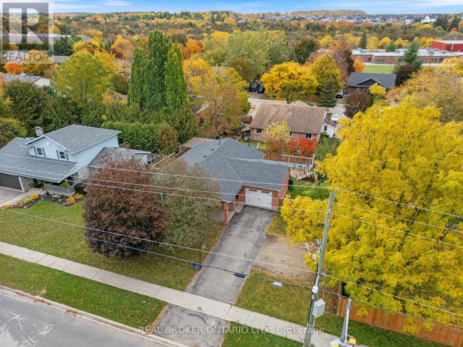 273 Colborne Street, Centre Wellington, ON photo 27