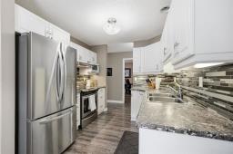 Sunroom - 16 Rockmaple Road, East St Paul, MB R2E0L8 Photo 6