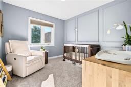 295 Kemp's Way, St Adolphe, MB R5A1C3 Photo 12