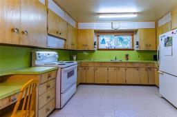 421 Victoria Avenue E, Winnipeg, MB R2C0E9 Photo 13