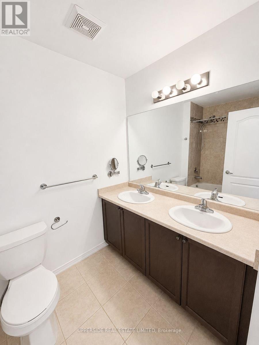 2084 Gibson Street, Innisfil photo 10