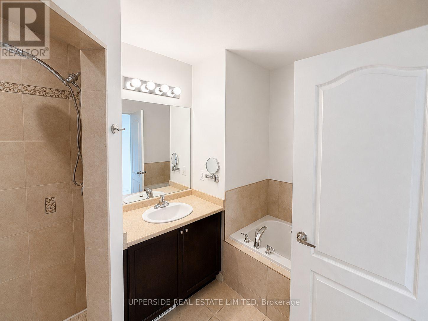 2084 Gibson Street, Innisfil photo 9