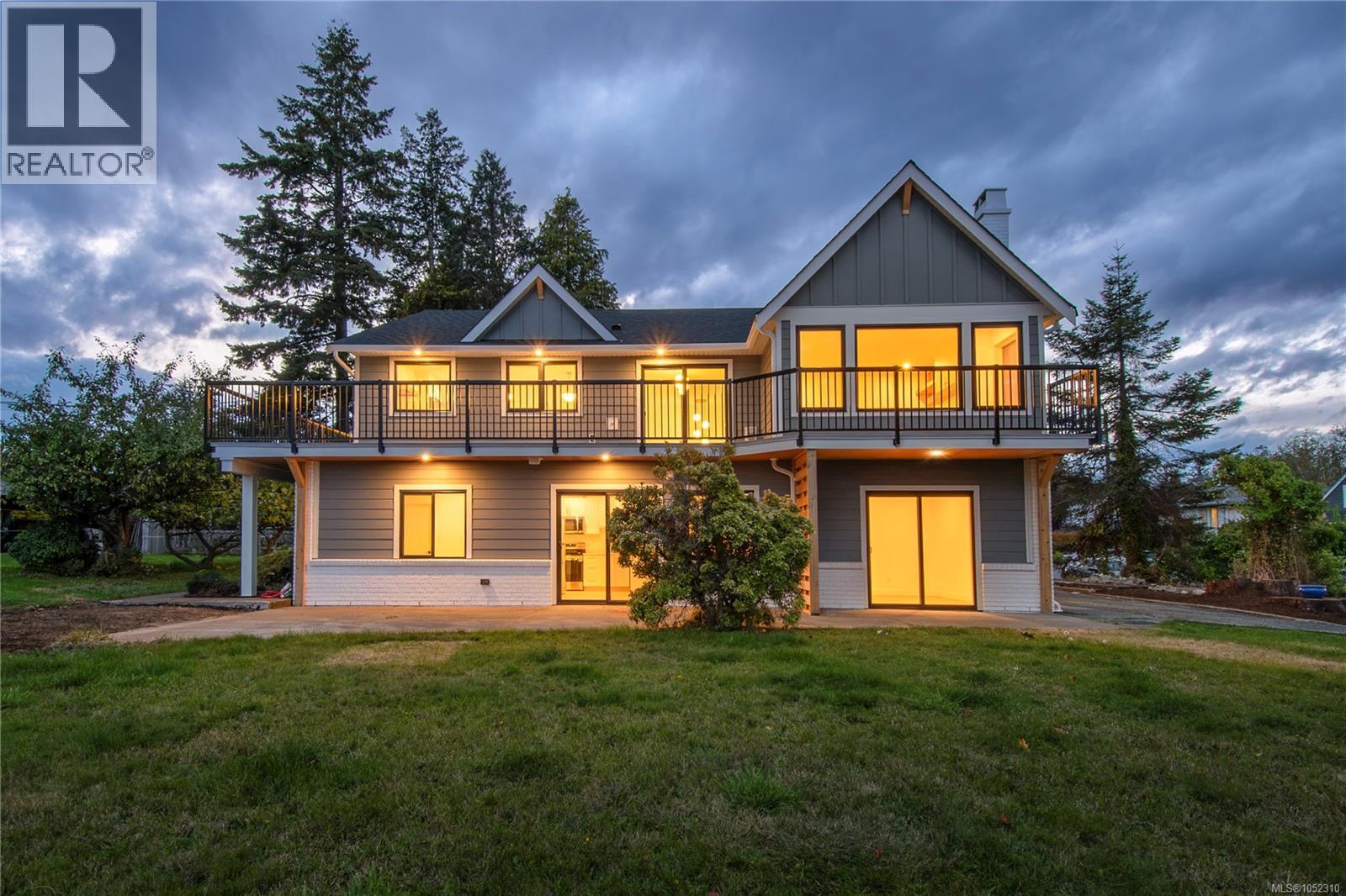 65 Barlow Rd, Campbell River