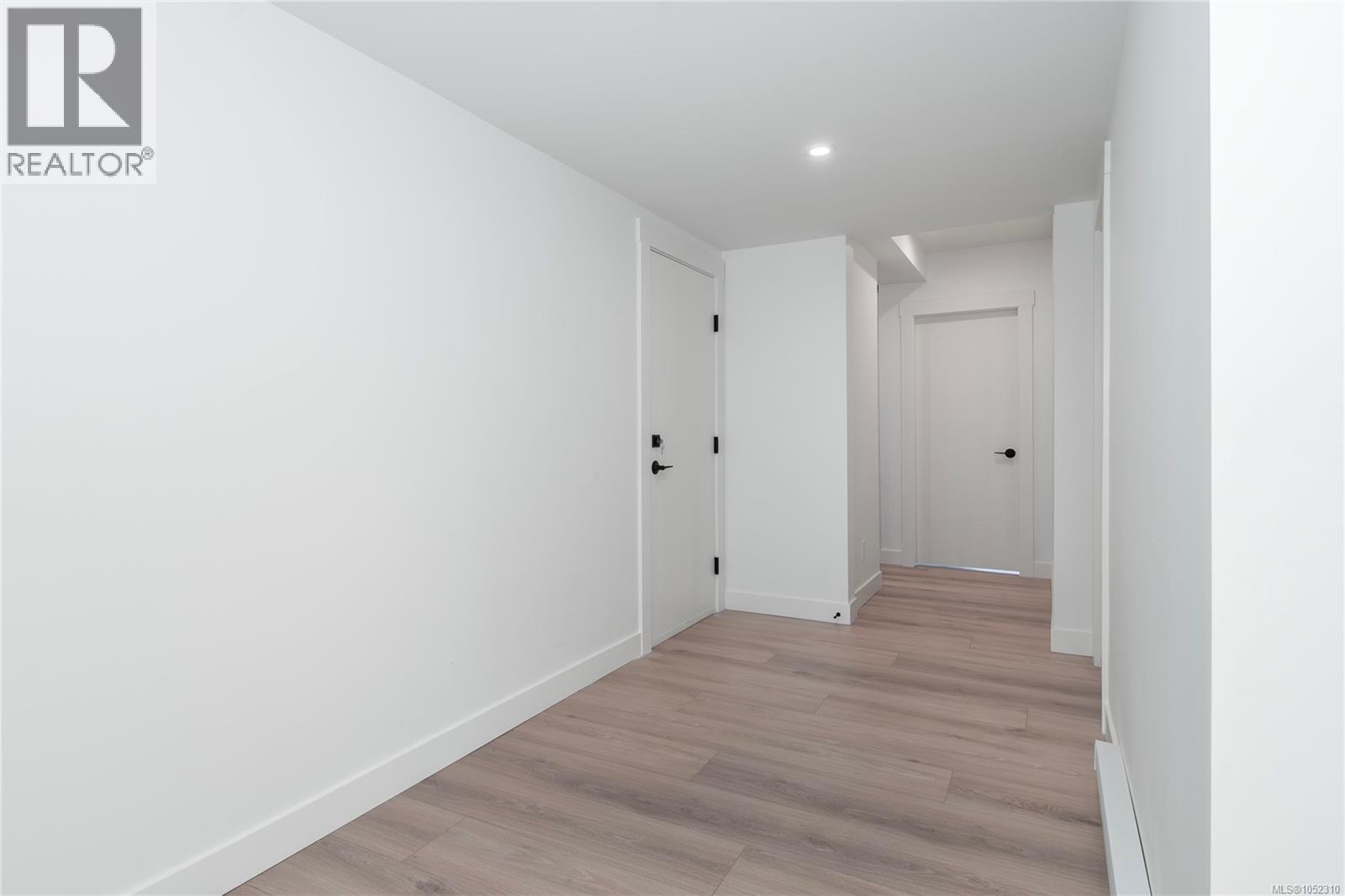65 Barlow Rd - 39
