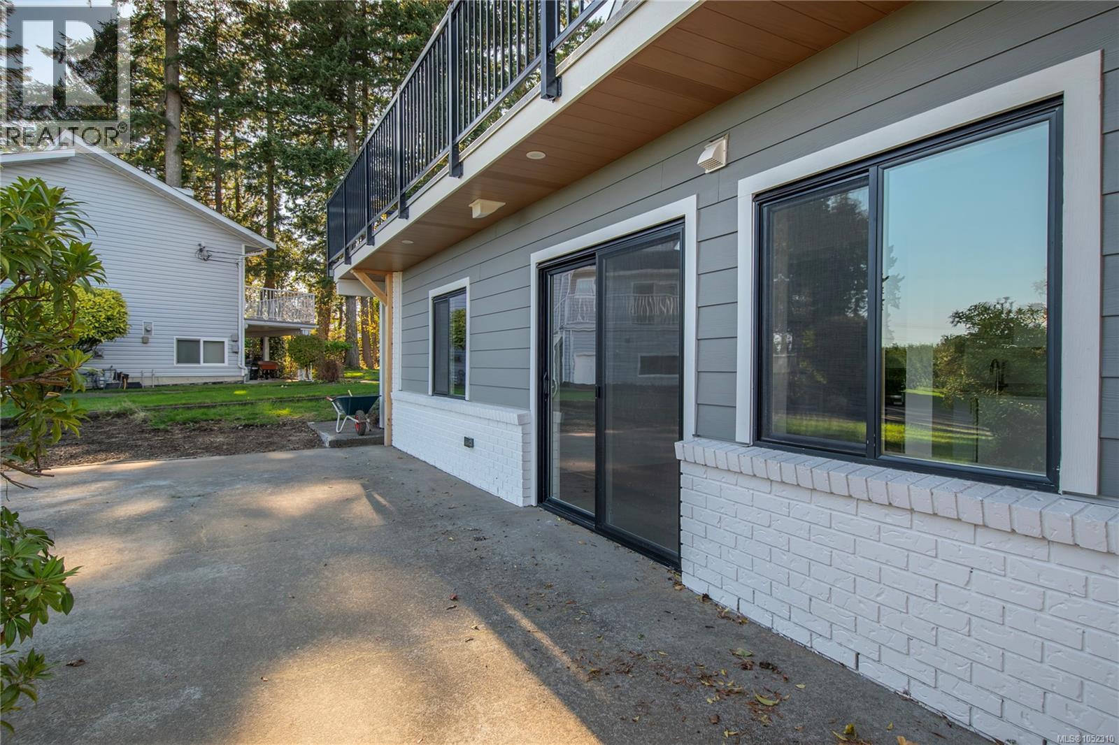 65 Barlow Rd - 68