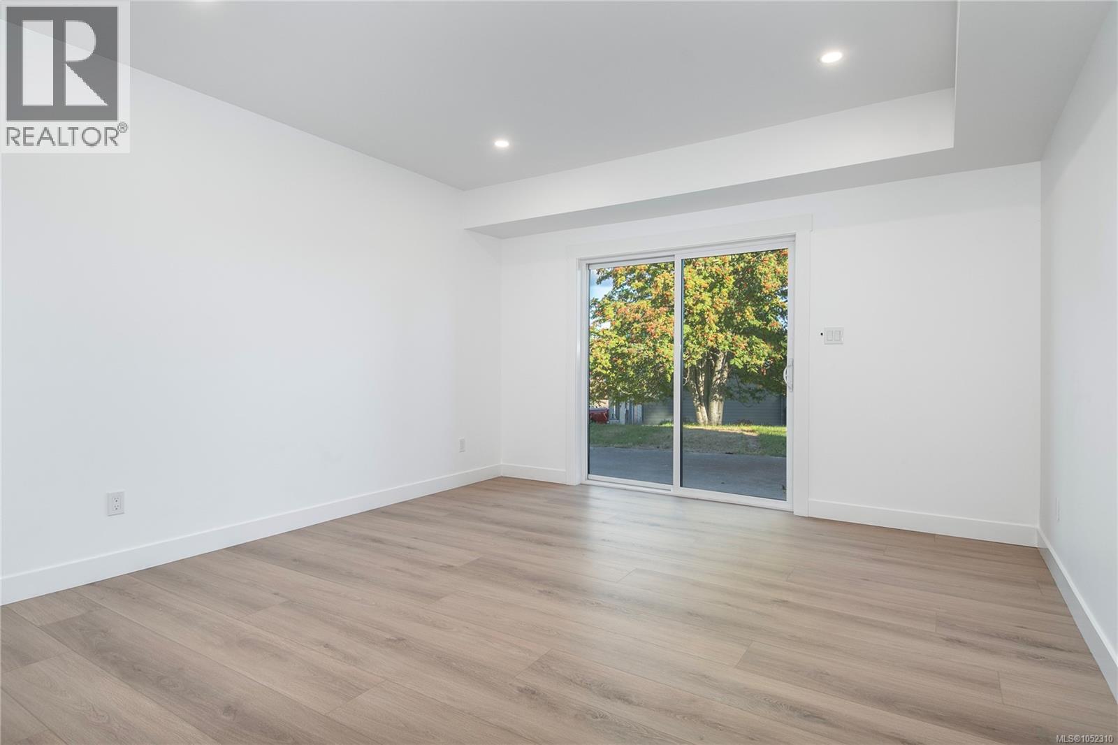 65 Barlow Rd - 9