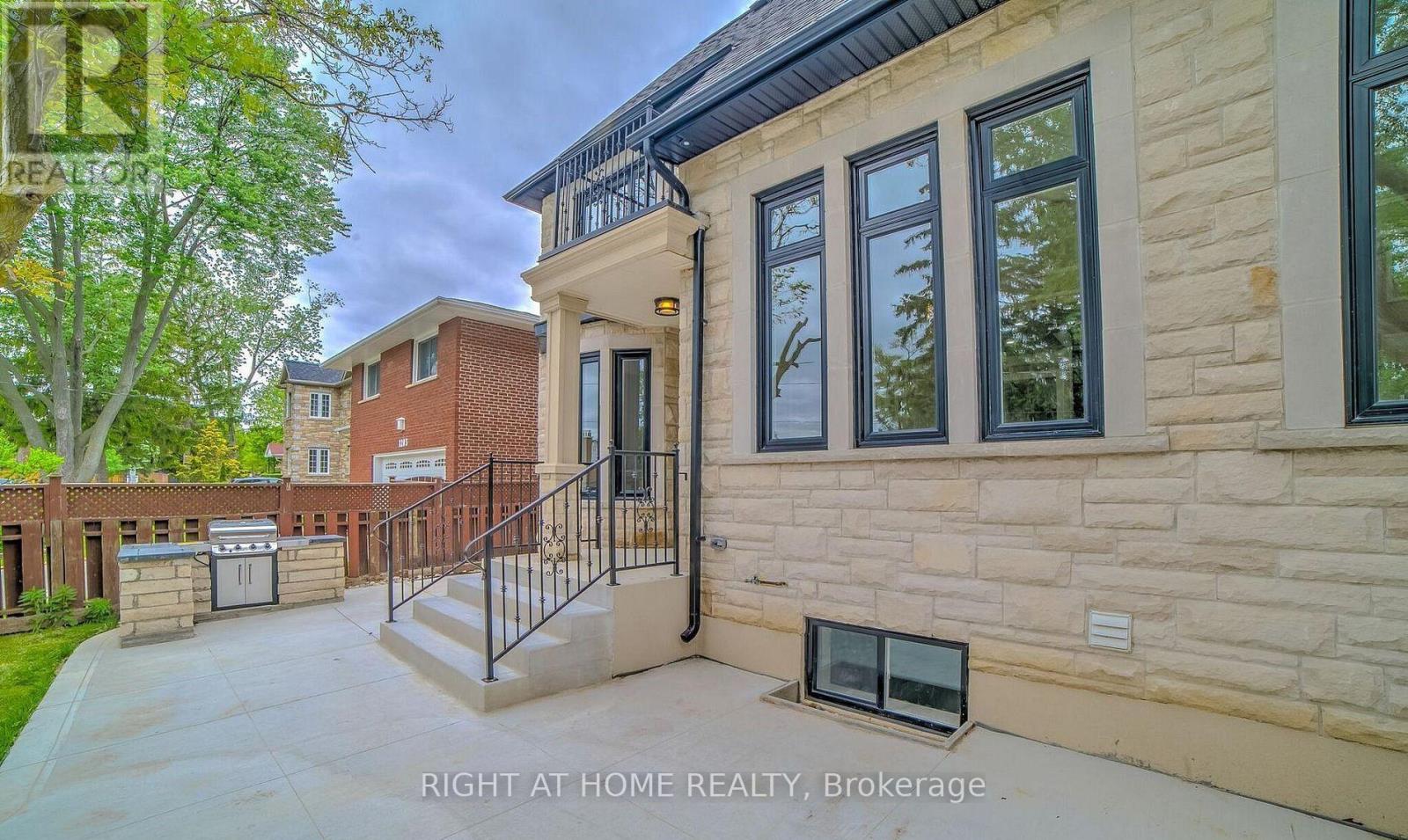 53 EAGLEWOOD BOULEVARD - 7