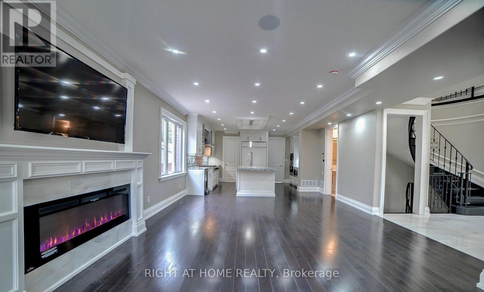 53 EAGLEWOOD BOULEVARD - 10