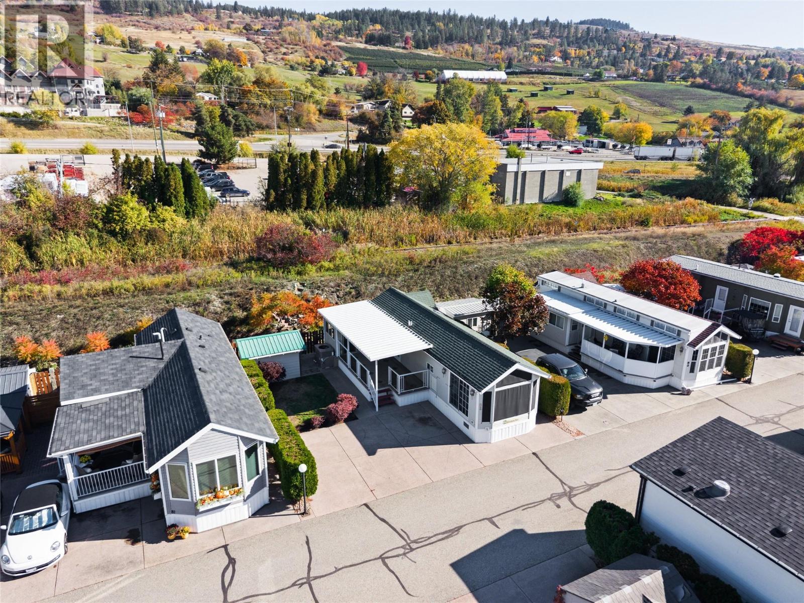 #82 8000 Highland Road - 28