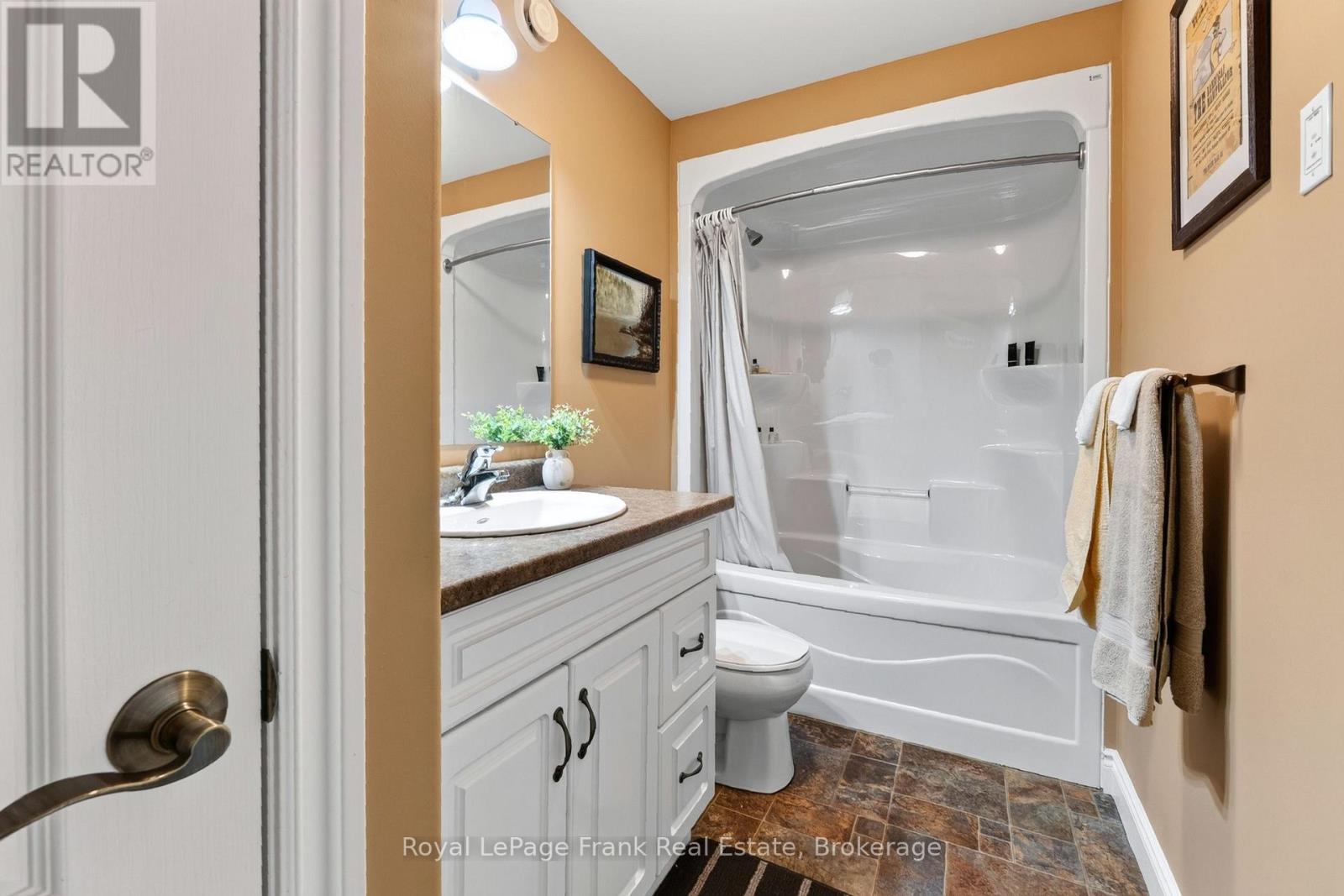 39 GREEN ARBOUR WAY - 28