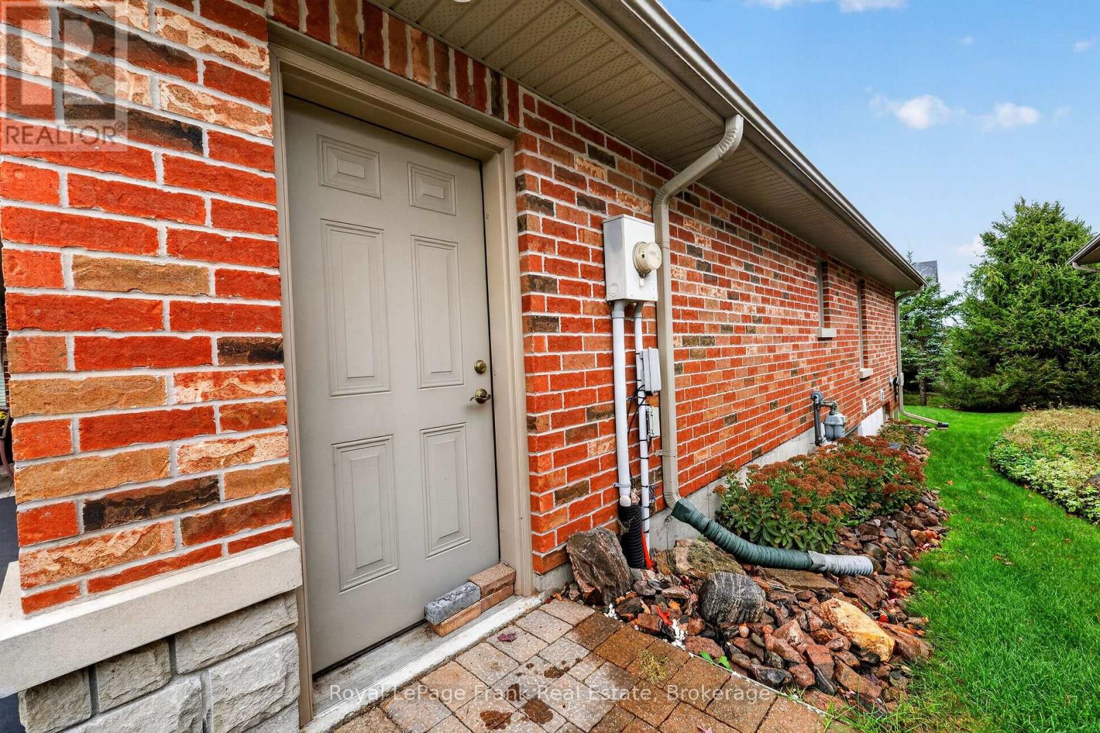 39 GREEN ARBOUR WAY - 33