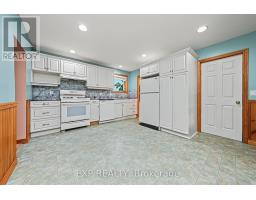 455 Simcoe Street, Warwick, ON N0M2S0 Photo 16