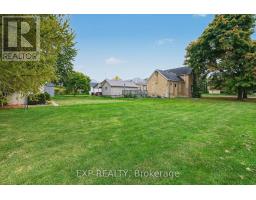 455 Simcoe Street, Warwick, ON N0M2S0 Photo 9