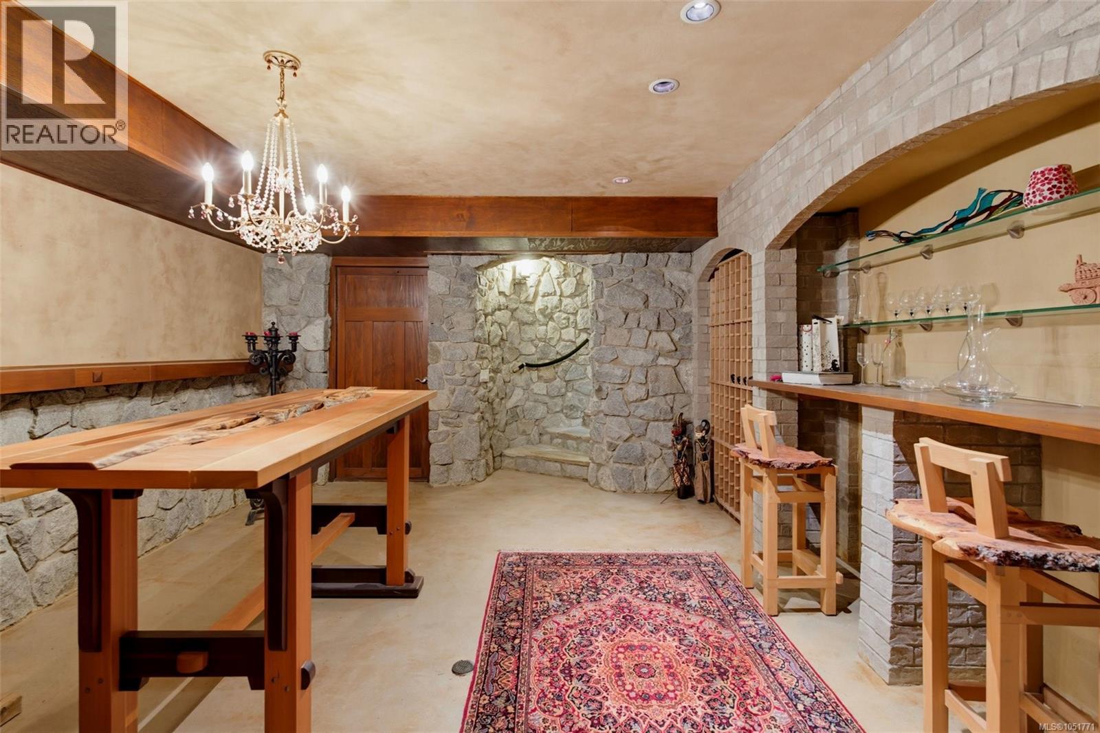  10487 Allbay Road, Sidney