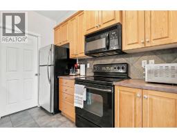 208, 25 Prestwick Drive Se, Calgary, AB T2Z4Z1 Photo 9