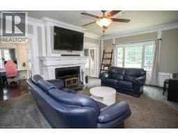Dining room - 116 Dufferin Avenue, Brantford, ON N3T4R1 Photo 12