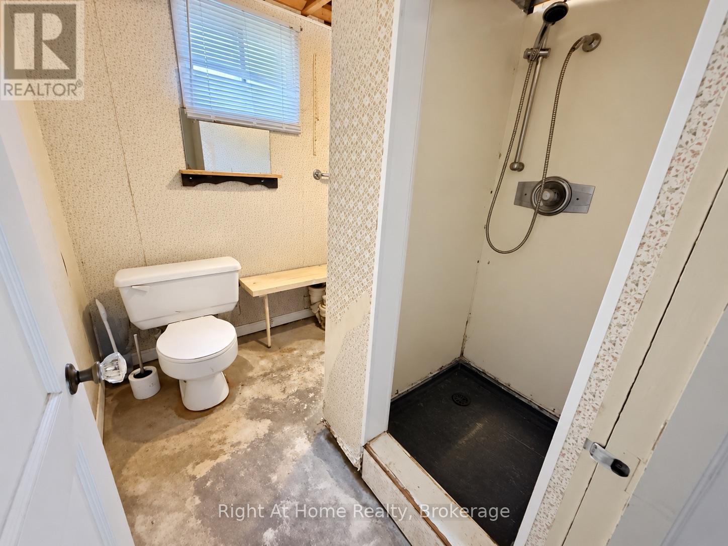 145 KENOGAMI AVENUE S - 15