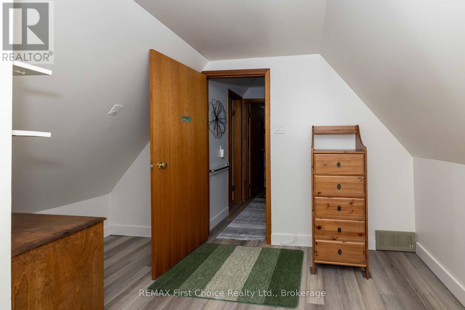 226 BALMORAL STREET - 17