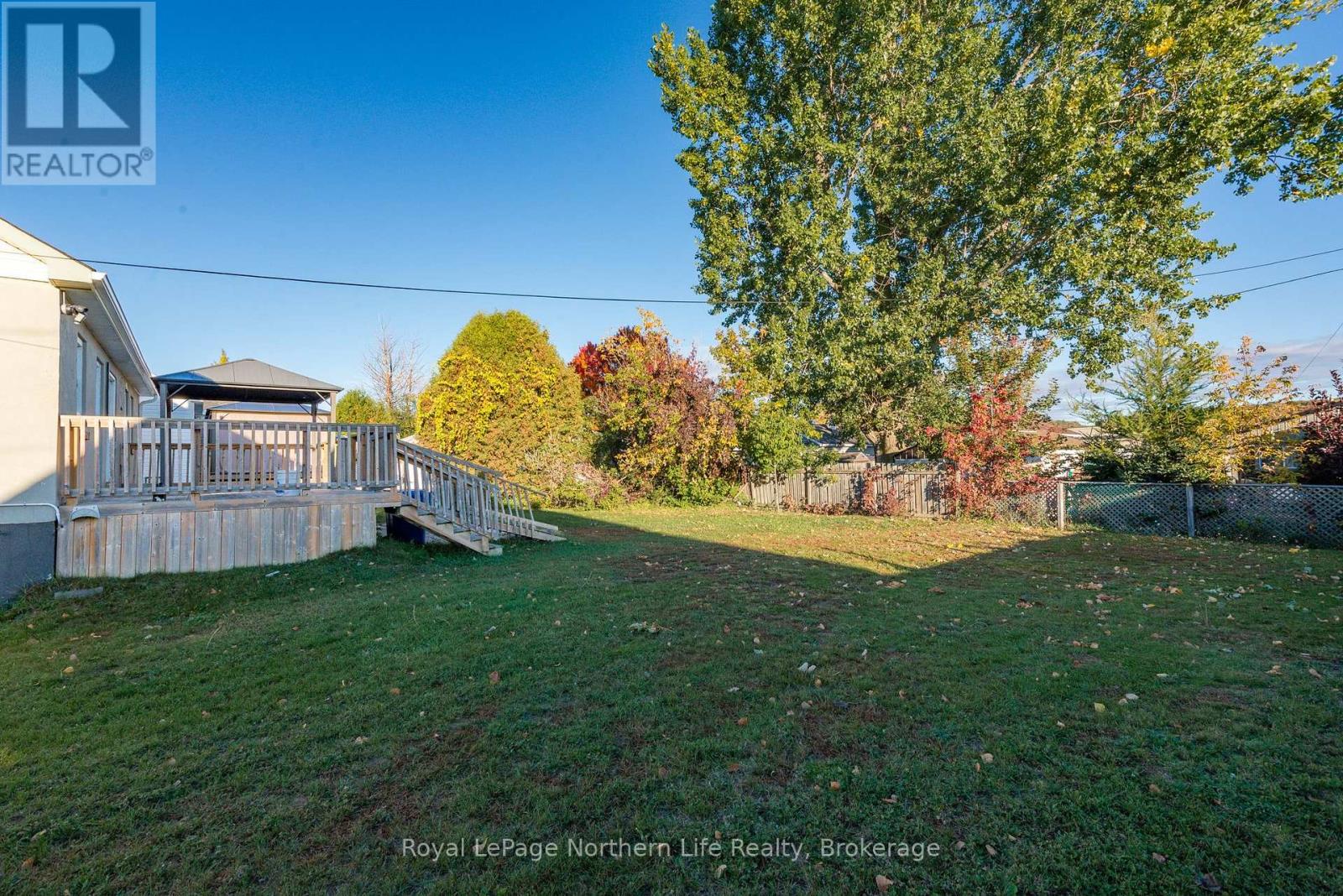 124 VINCENT AVENUE - 5