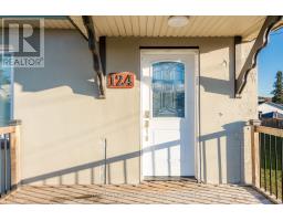 Primary Bedroom - 124 Vincent Avenue, North Bay, ON P1B7K5 Photo 6
