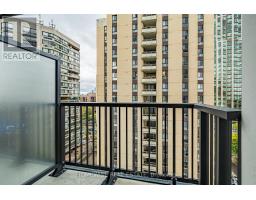 1505 - 91 Montclair Avenue, Toronto, ON M5P0B1 Photo 13
