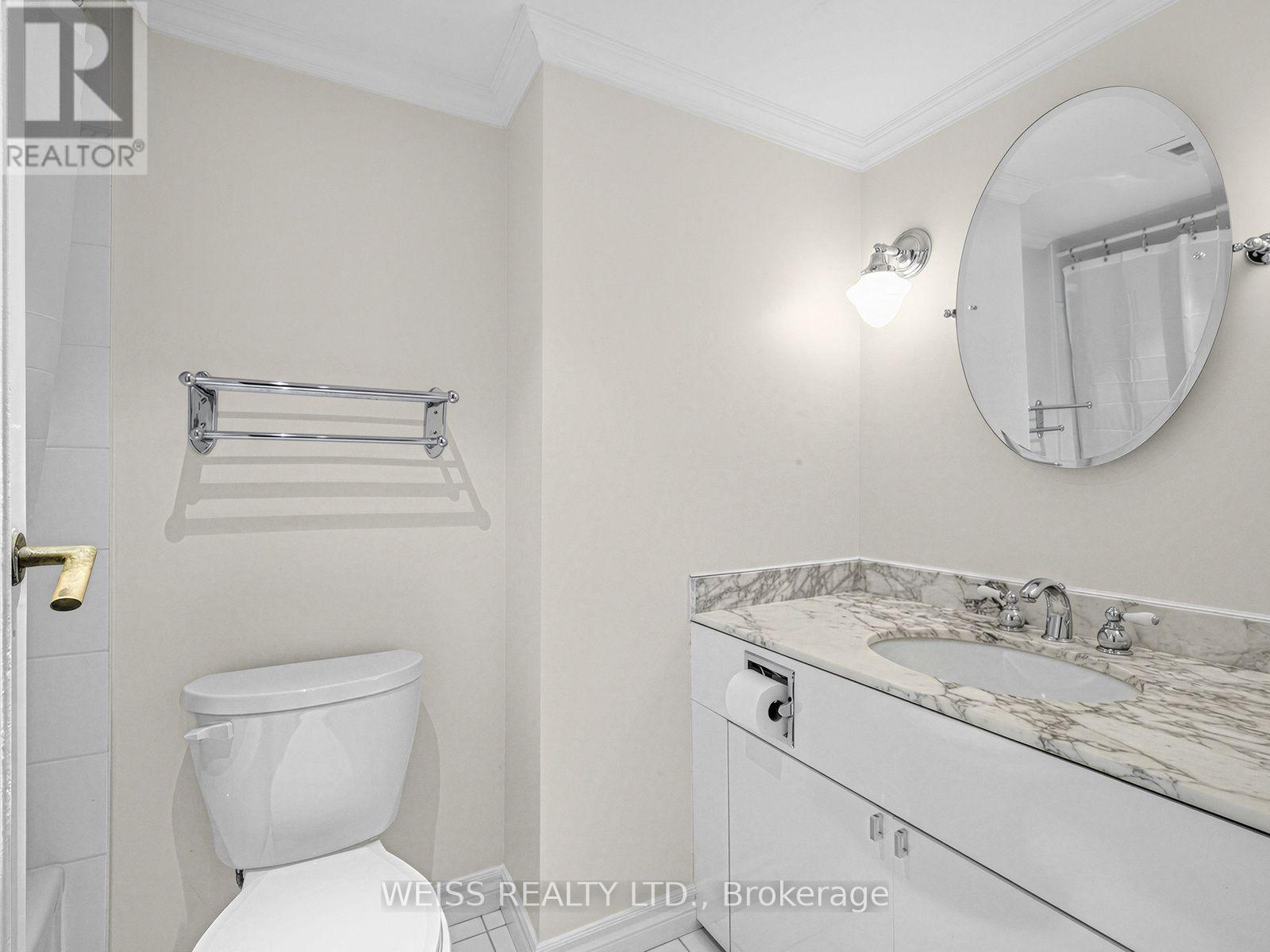 903- 63 St. Clair Avenue West, Toronto, ON photo 14