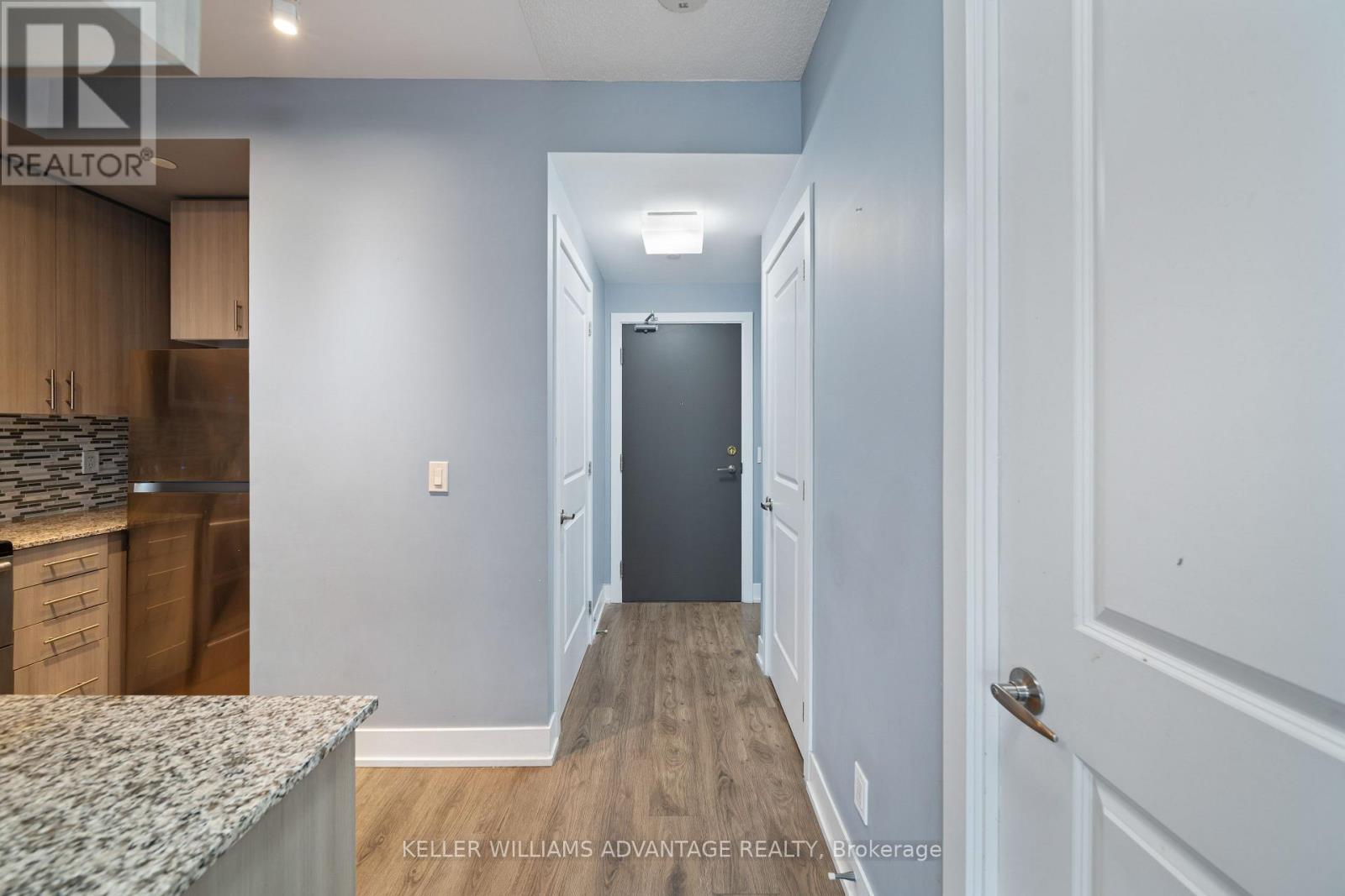 710- 68 Merton Street, Toronto, ON photo 2