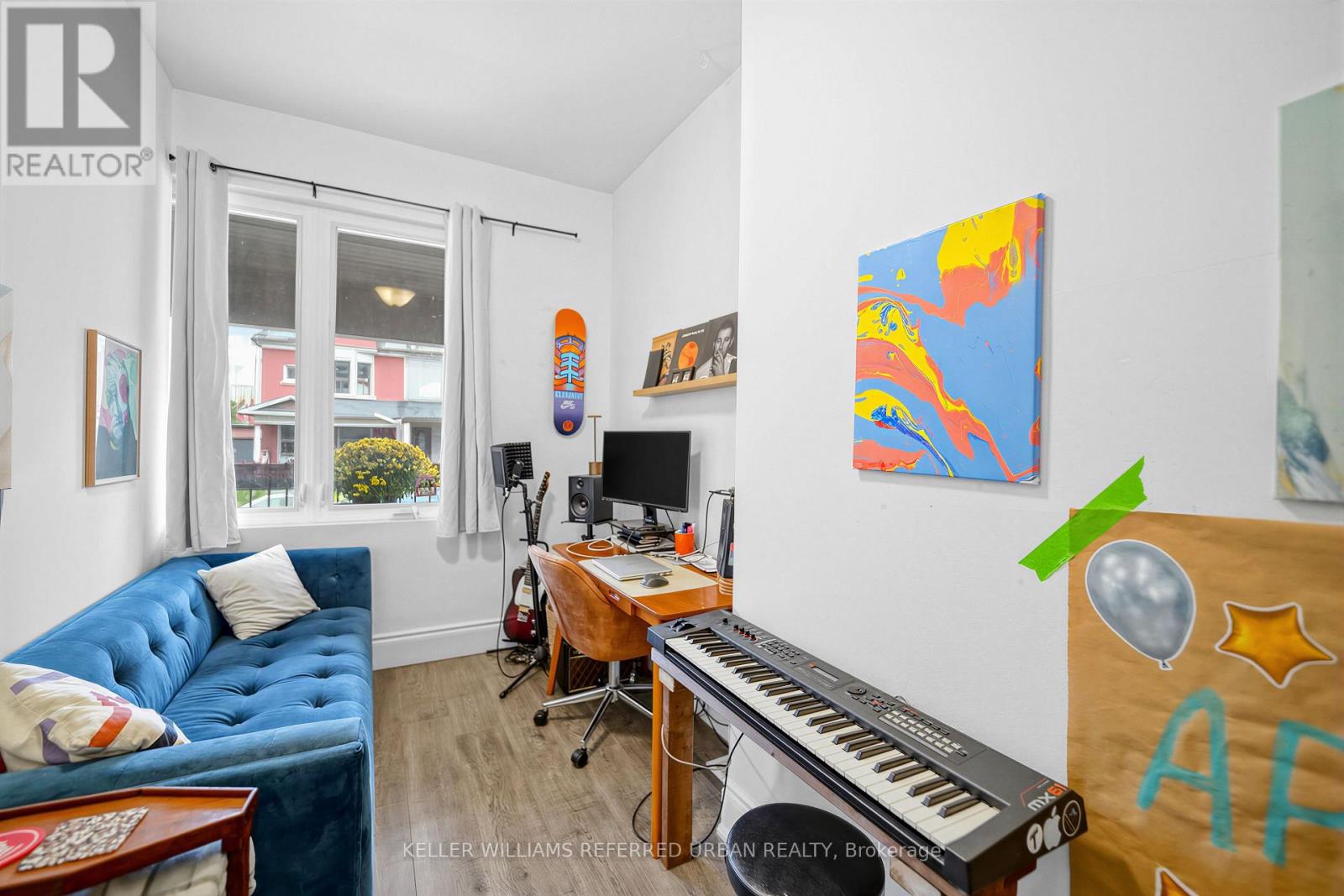 20 CONCORD AVENUE - 7