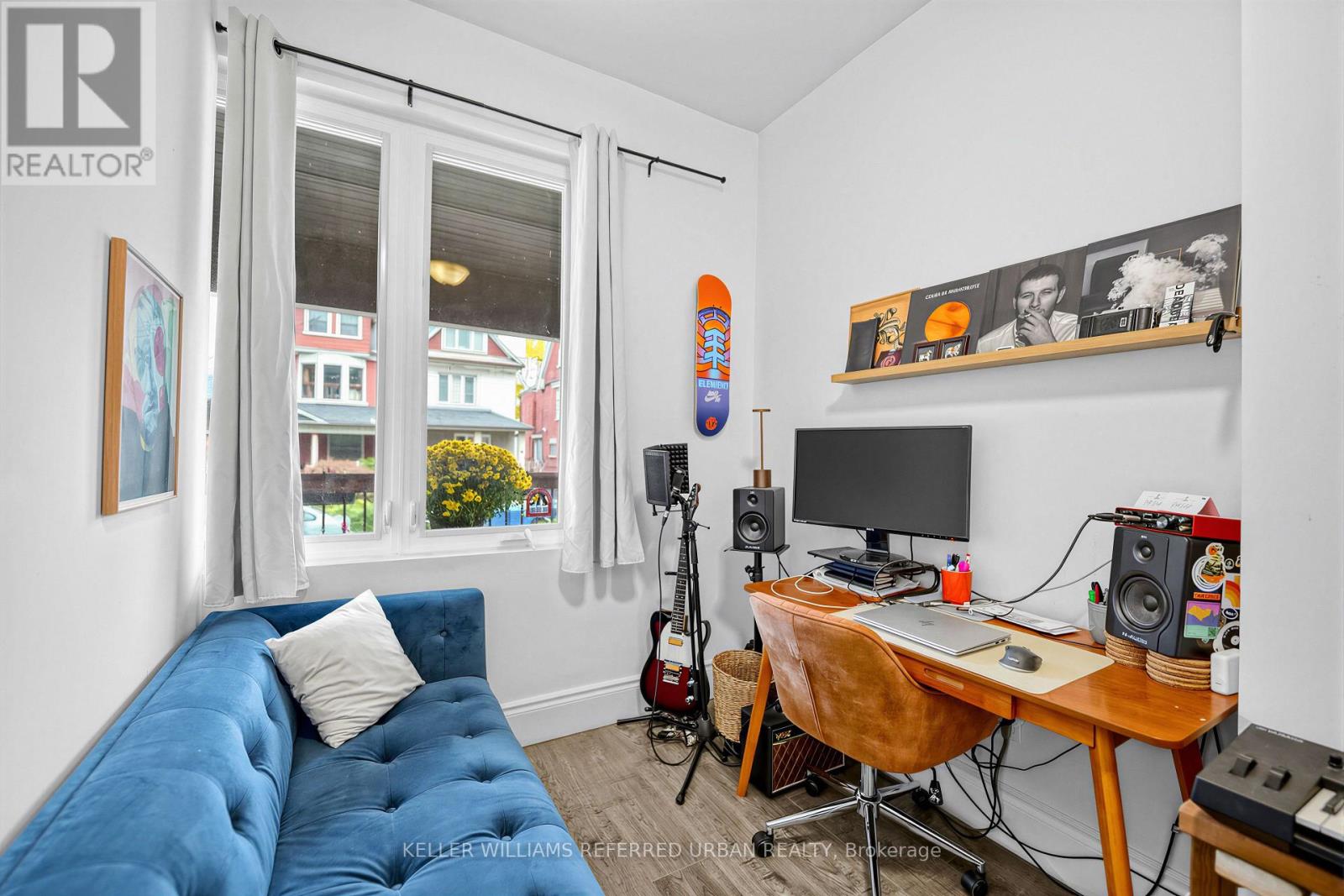 20 CONCORD AVENUE - 9
