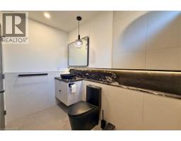 42 1/2 Strathcona Avenue, Brantford, ON N3S1T5 Photo 17