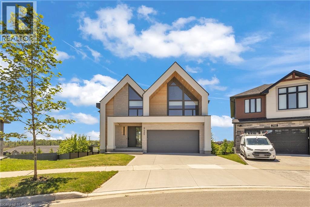 920 THOMAS PEDDER Court — photo 3