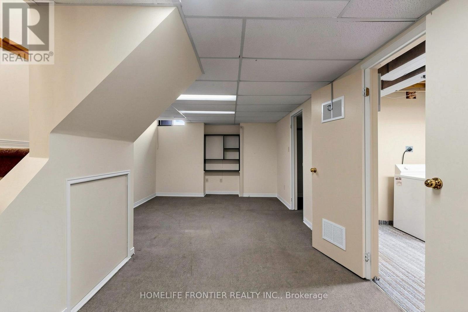 165 FRANK RIVERS DRIVE N - 38