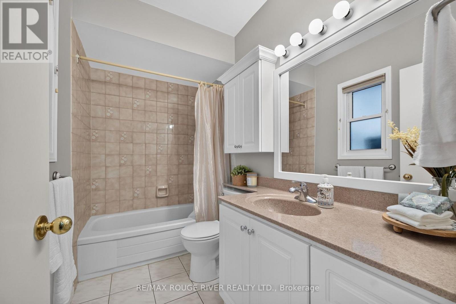 38 Singleton Rd Road, Toronto, ON photo 17