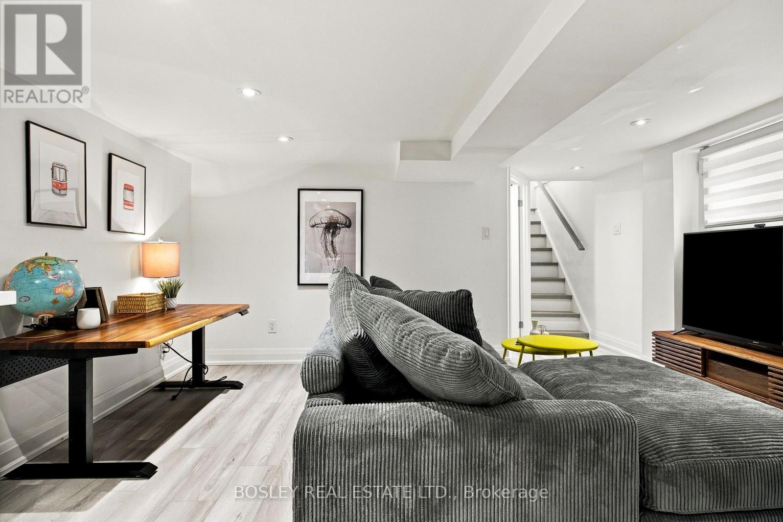 114 West Lynn Avenue, Toronto, ON photo 40