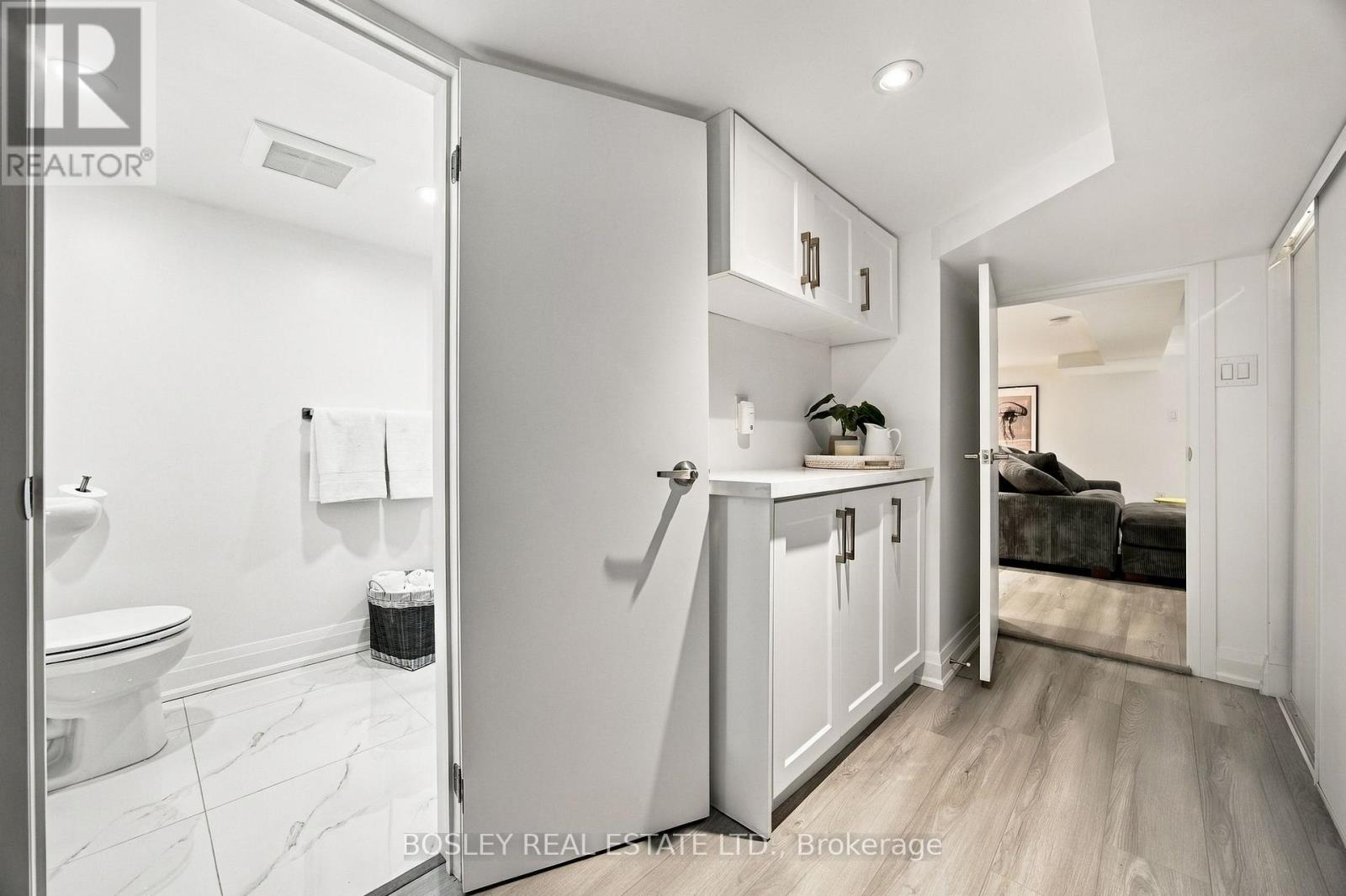 114 WEST LYNN AVENUE - 42