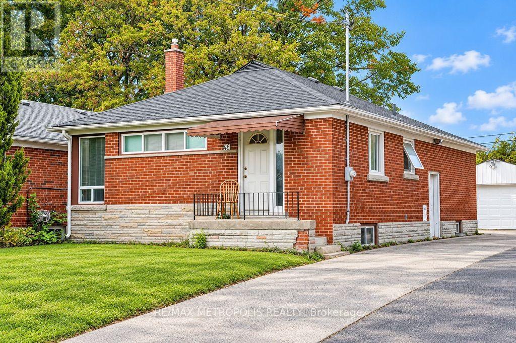 46 MIRAMAR CRESCENT