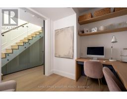 191 Deloraine Avenue, Toronto, ON M5M2B1 Photo 24
