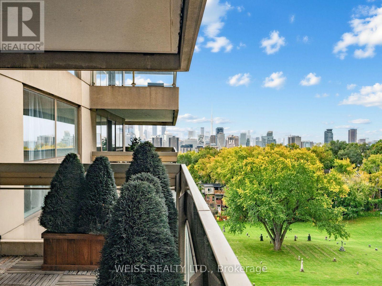 903- 63 St. Clair Avenue West, Toronto, ON photo 23
