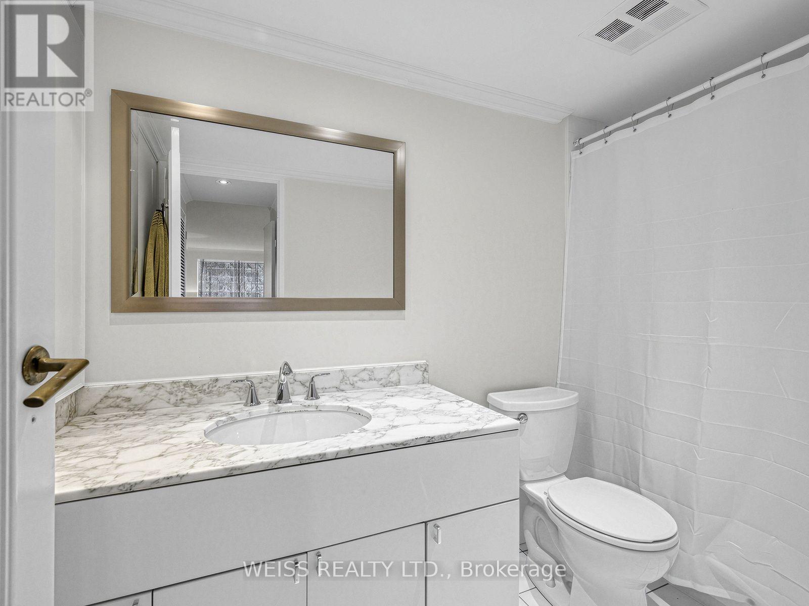 903- 63 St. Clair Avenue West, Toronto, ON photo 20