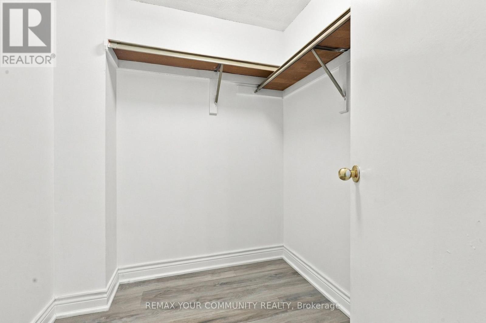 205 Hupfield Trail, Toronto, ON photo 25