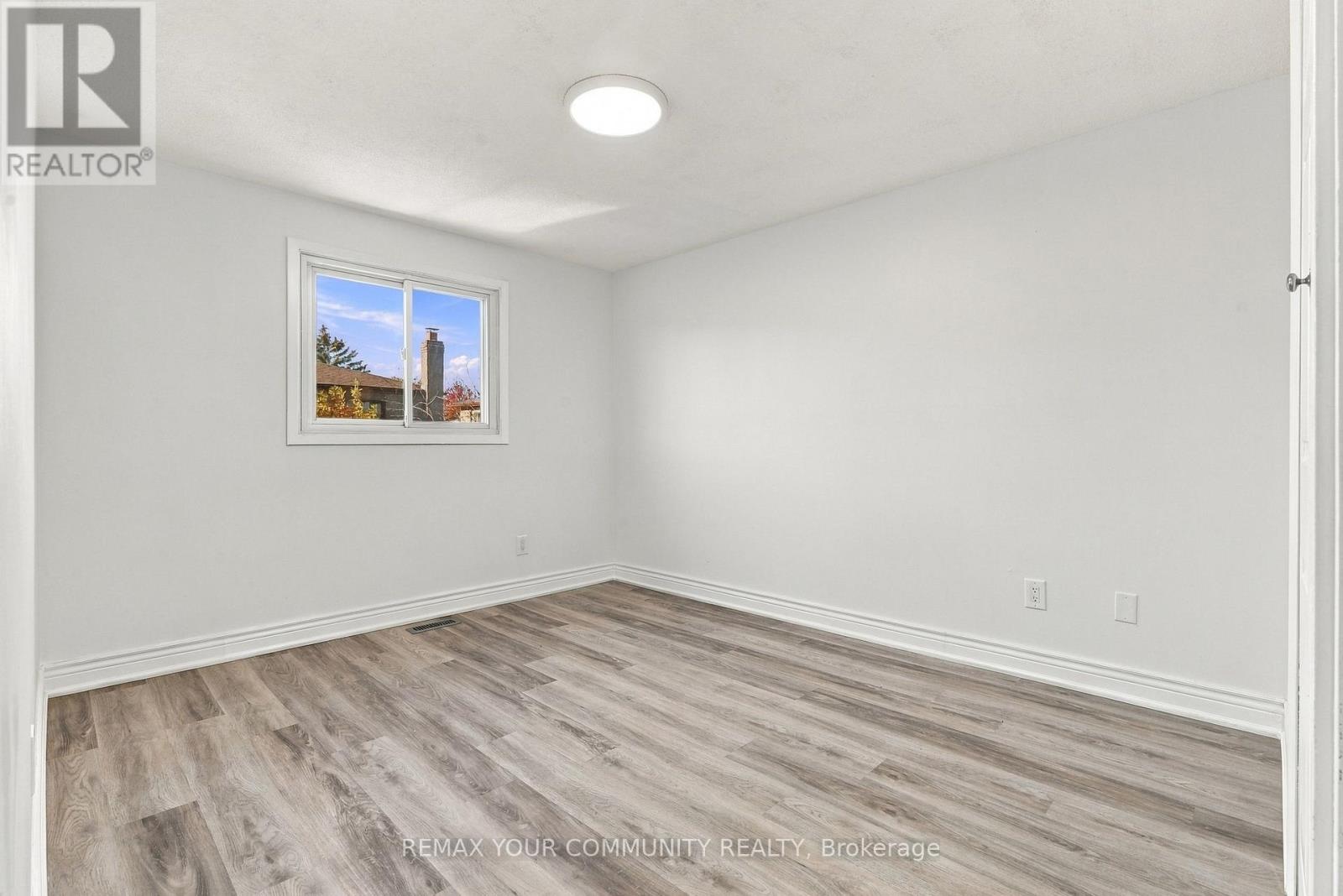 205 Hupfield Trail, Toronto, ON photo 29