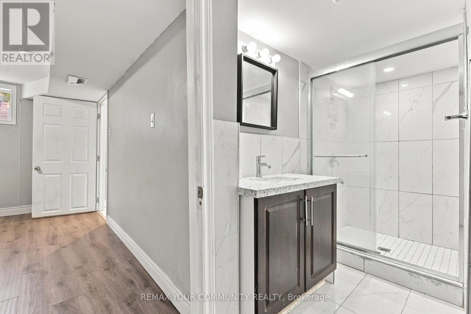 205 Hupfield Trail, Toronto, ON photo 40