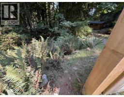 976 West Bay Road, Gambier Island, BC V0N1V0 Photo 11