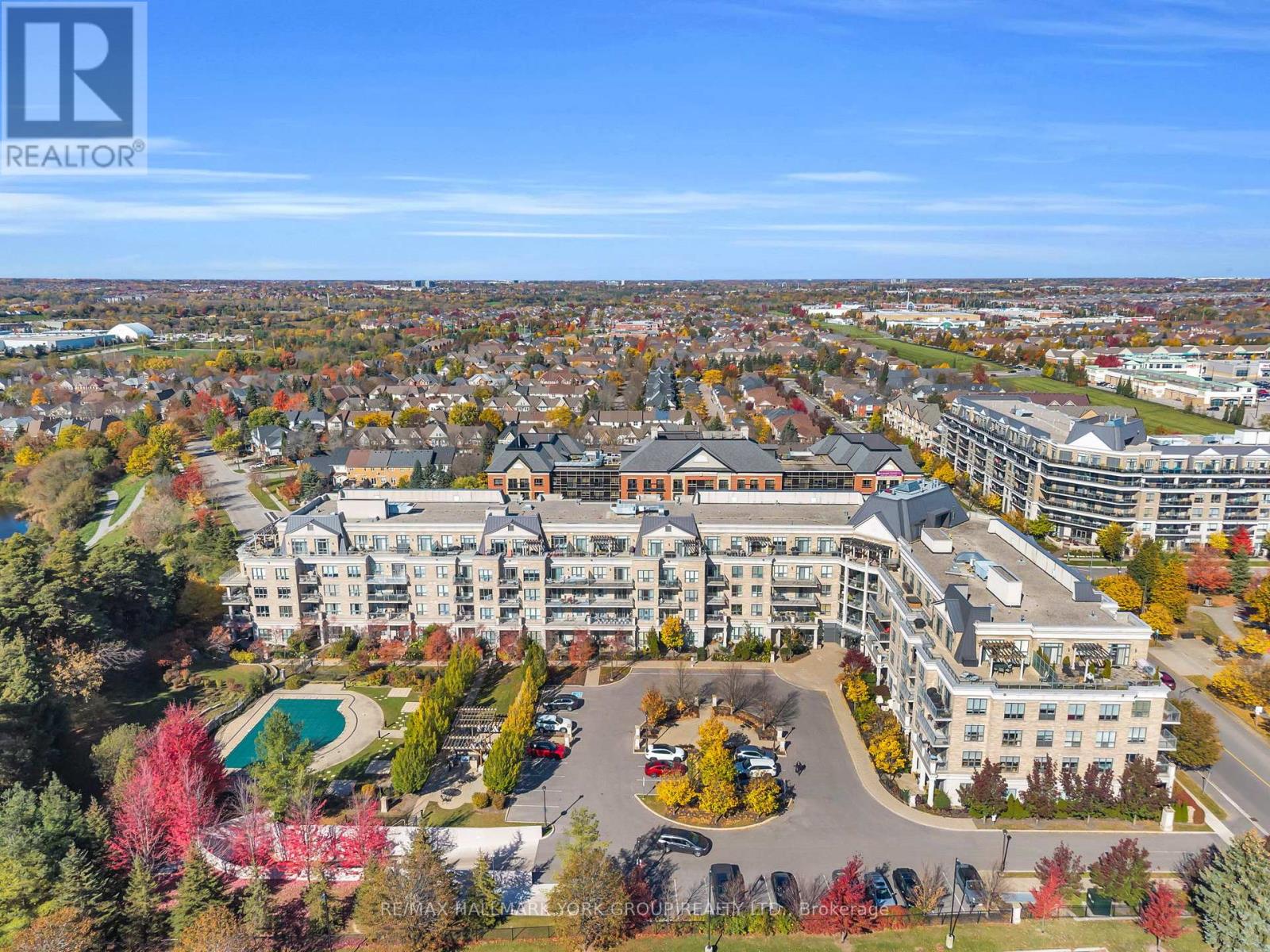 212- 180 John West Way, Aurora, ON photo 1