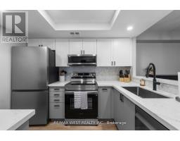 502 - 100 Observatory Lane, Richmond Hill, ON L4C1T4 Photo 6